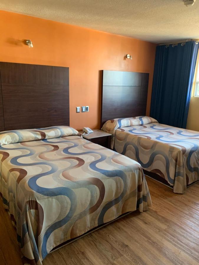 Casa Blanca La Corregidora Hotel Emperador De Queretaro المظهر الخارجي الصورة