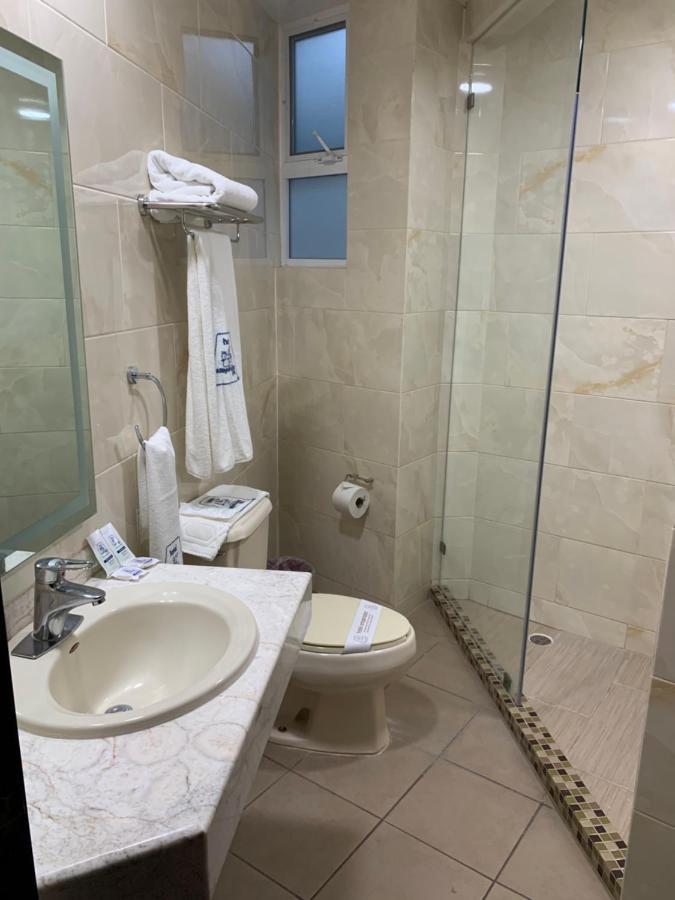 Casa Blanca La Corregidora Hotel Emperador De Queretaro المظهر الخارجي الصورة