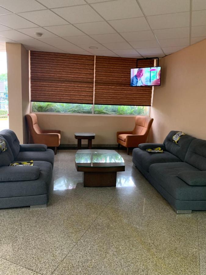 Casa Blanca La Corregidora Hotel Emperador De Queretaro المظهر الخارجي الصورة